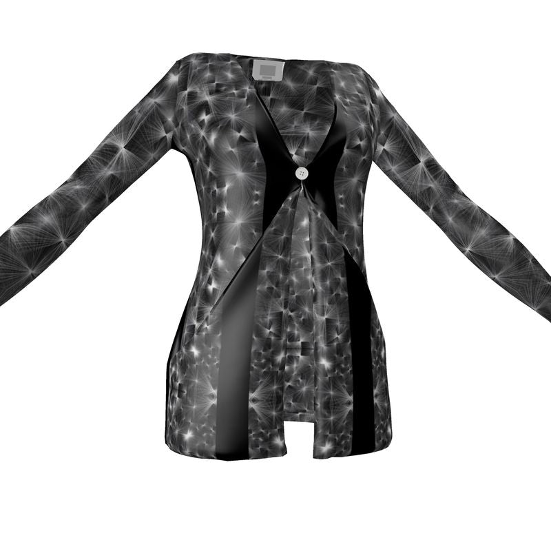 Ladies Chic Cardigan With Pockets and a Button